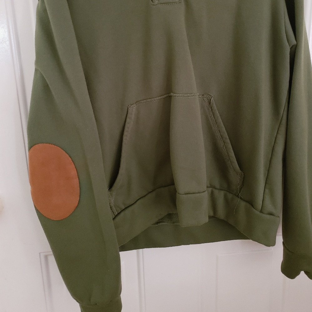 🍂🌲!🦋!Hoodie!!🦋🌲🍂 - Picture 2 of 2